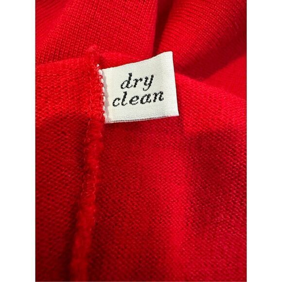 Pendleton Virgin Wool women’s red sweater size Small Petite #45-1739 - Picture 3 of 4